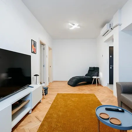 Serendipity Downtown ブカレスト