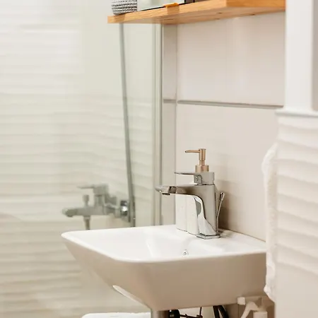 Serendipity Downtown Appartement Boekarest